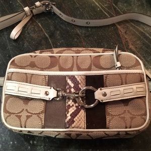 COPY - COACH fanny pack